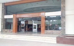 Seasons Of Yangon International Airport Hotel